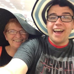 Meet your Posher, Frances